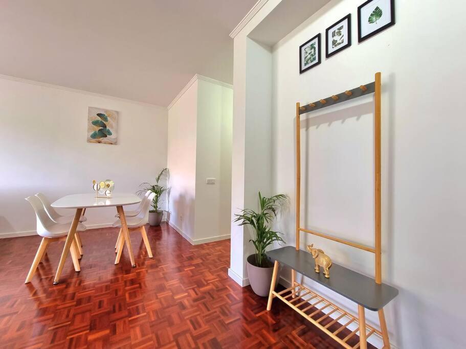 Junto Ao Mar - Apartamento T1 Santa Cruz  Luaran gambar