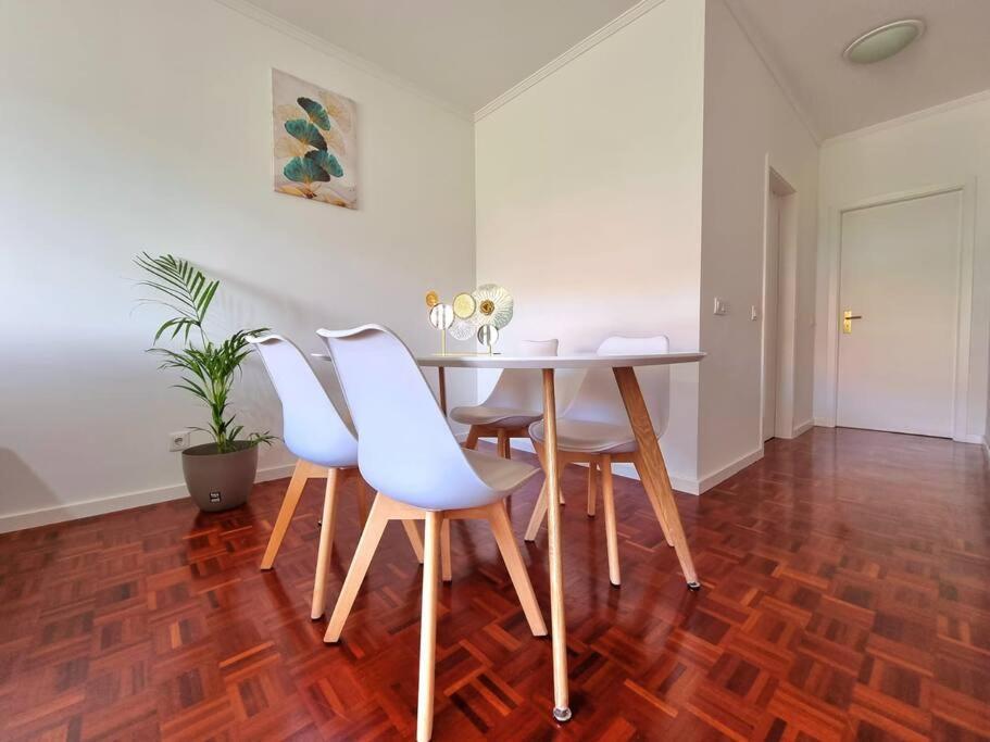 Junto Ao Mar - Apartamento T1 Santa Cruz  Luaran gambar